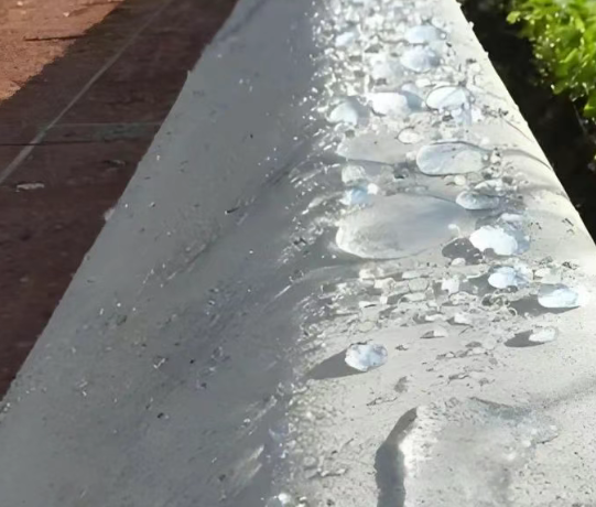 乡宁硅烷浸渍涂料在混凝土保护中的应用